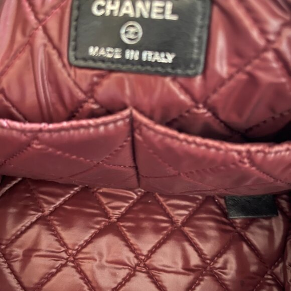 Chanel Quilted Cosmetic Case - Picture 6 of 8